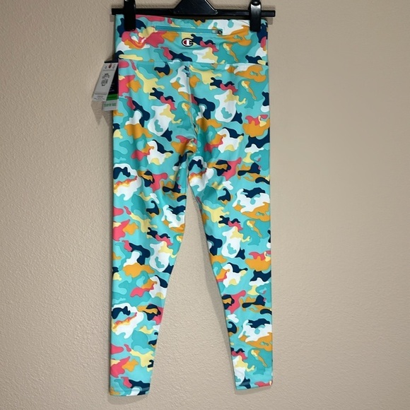 CHAMPION NWT Cropped Athletic Leggings, Size M - Picture 3 of 8